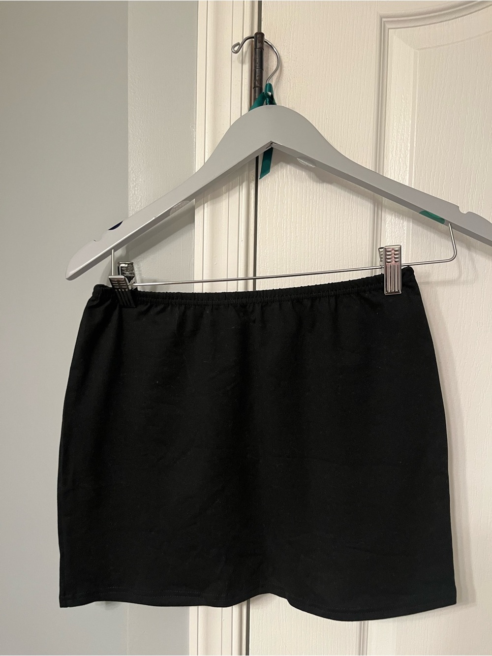 SHEIN Black Elastic-Waist Mini Skirt